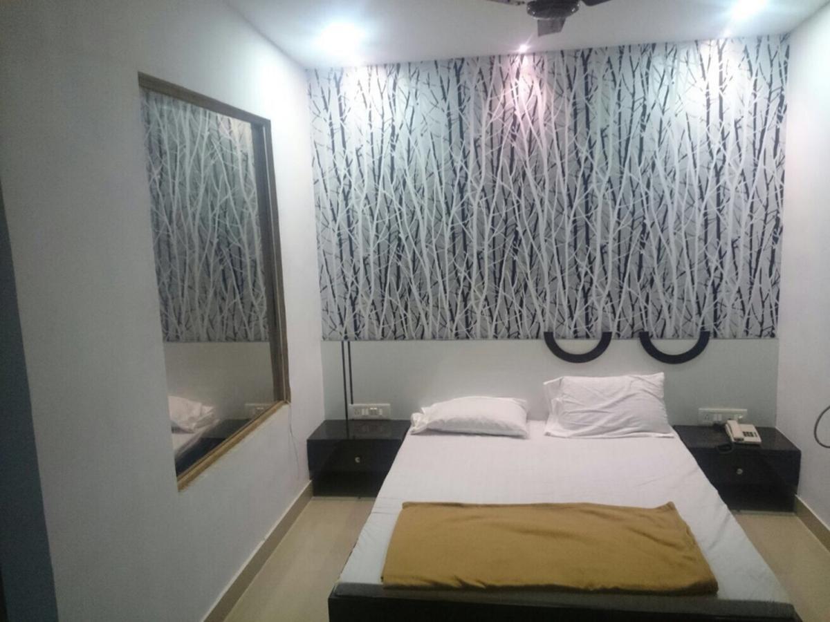 Prince International Navi Mumbai Exterior foto