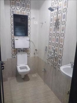 Prince International Navi Mumbai Exterior foto